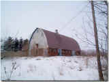 21_barn_in_winter_02.jpg