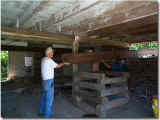 63_harold_bissell_guiding_the_beam_into_the_barn.jpg